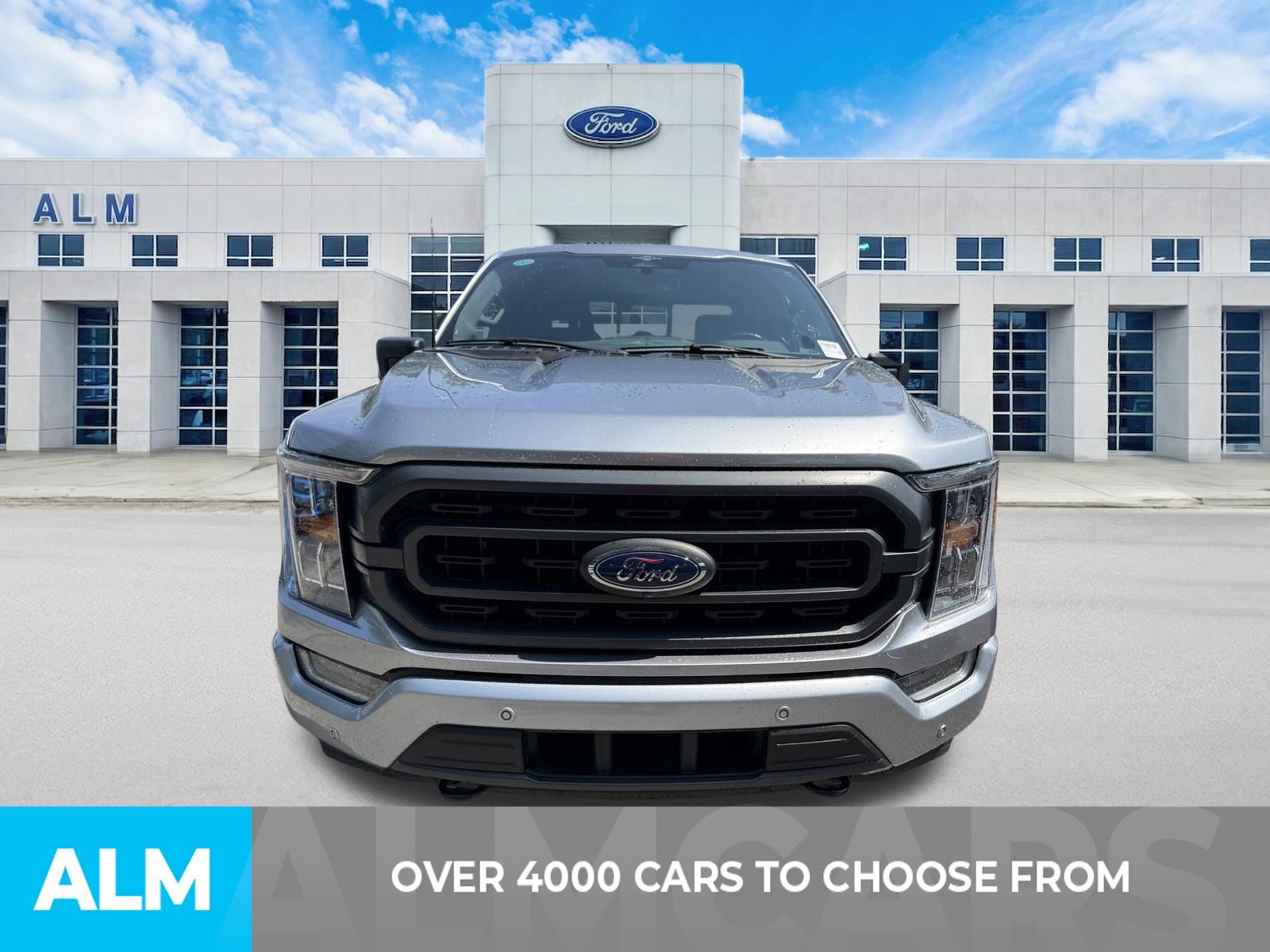 Used 2023 Iconic Silver Metallic Ford XLT image 2
