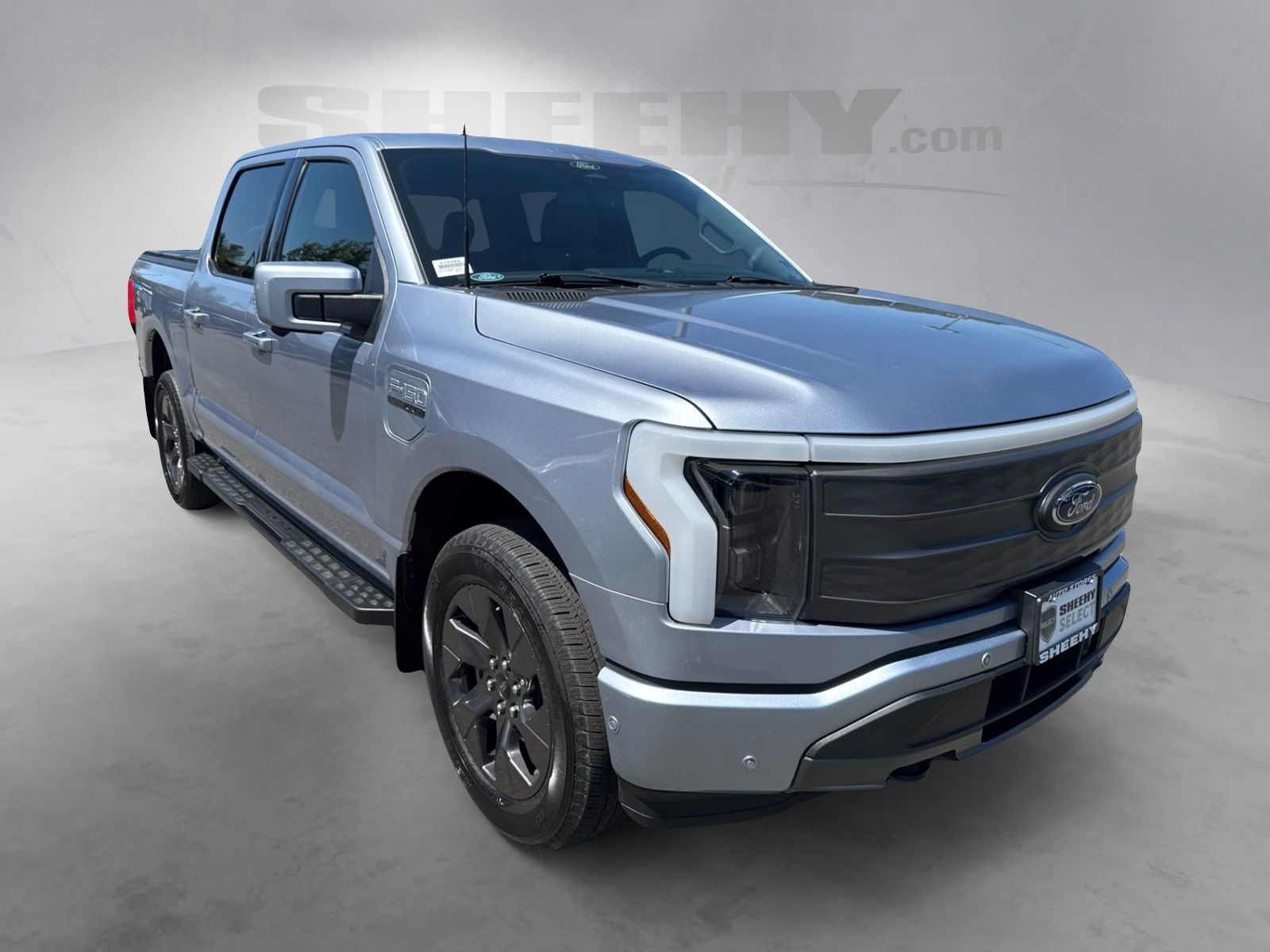 Used 2022 Ford F-150 Lightning Lariat with VIN 1FTVW1EL2NWG15991 for sale in Warrenton, VA