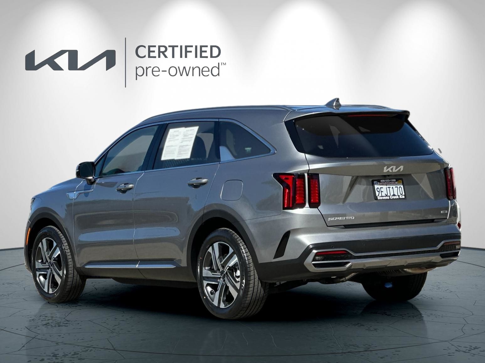 View vehicle photo 6