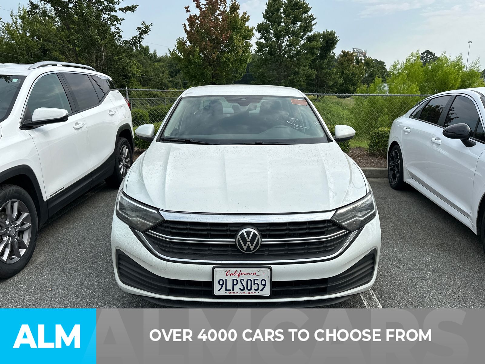 Used 2024 White Volkswagen 1.5T S image 2