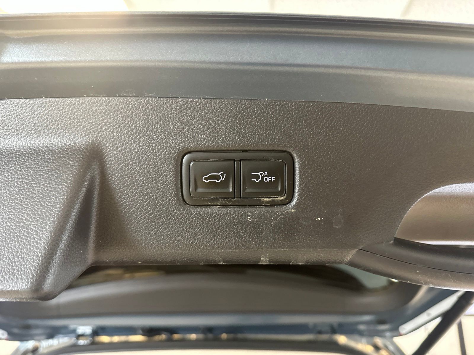Used 2024 Blue Kia SX image 22