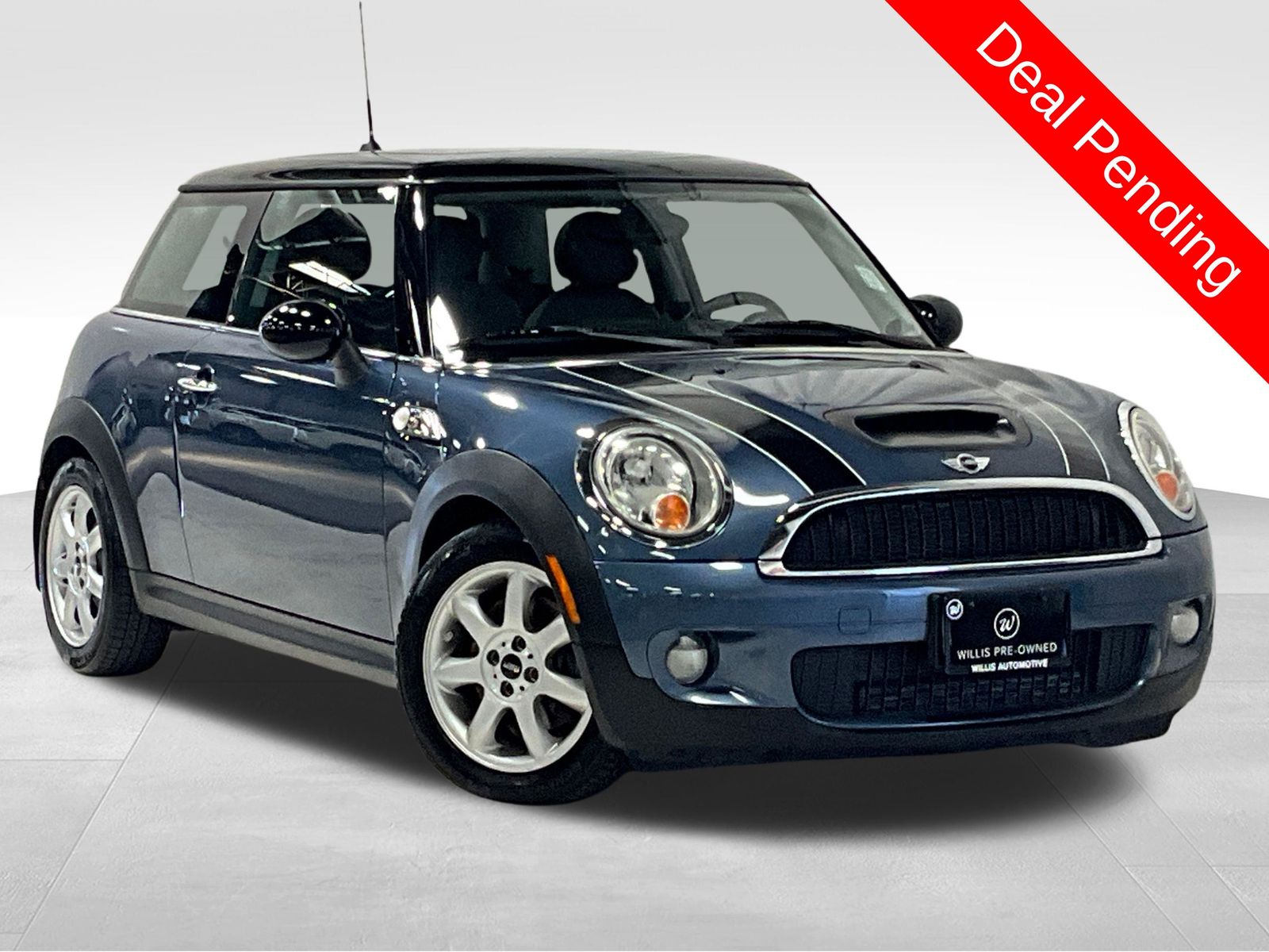 Horizon Blue Metallic 2010 MINI Cooper Hatchback Front-Wheel Drive 6-Speed Automatic
