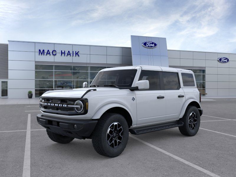 White 2026 Ford Bronco Outer Banks 4-Door 4WD SUV / Crossover Four-Wheel Drive Automatic