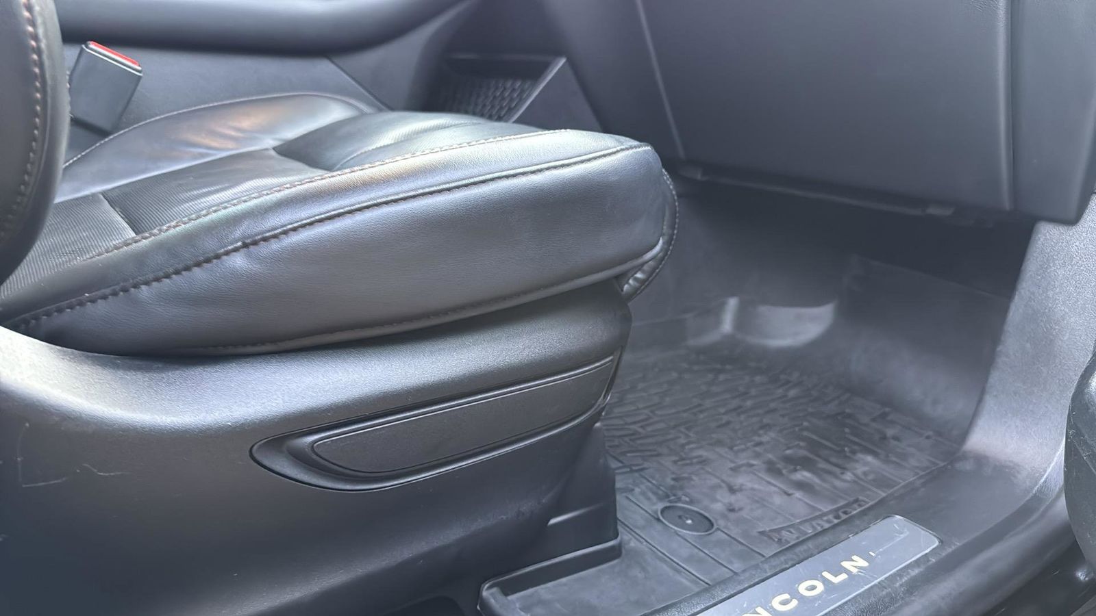 Used Car 2023 Lincoln Aviator  Reserve For Sale Under $50,000 In Austin, Texas