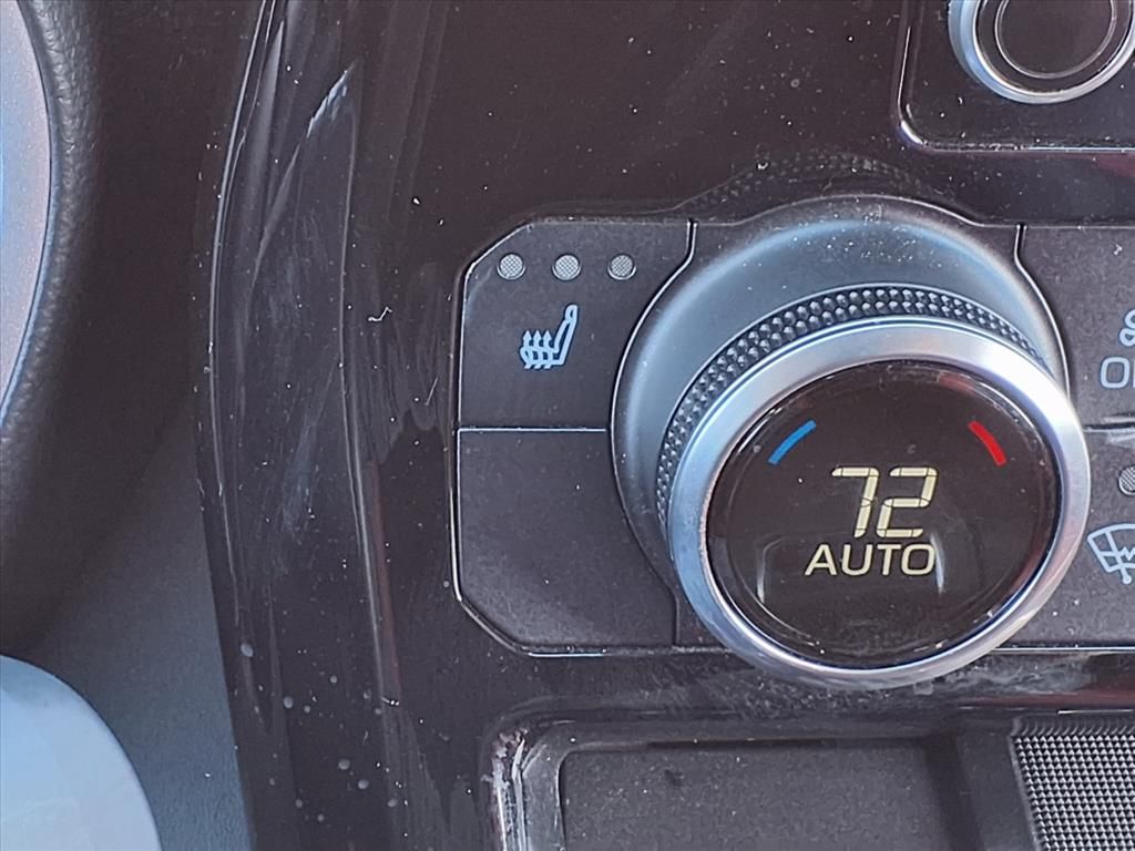 2021 Toyota Highlander XSE White at Autostrade