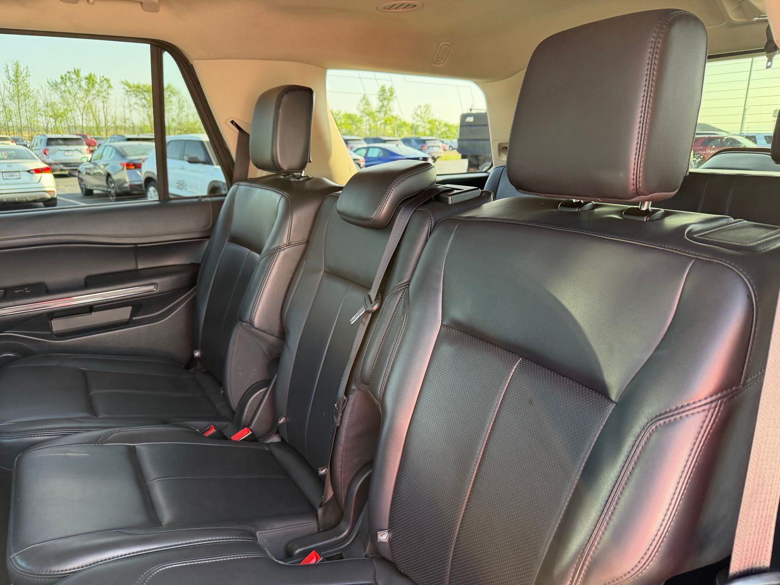 2024 Ford Expedition image 15