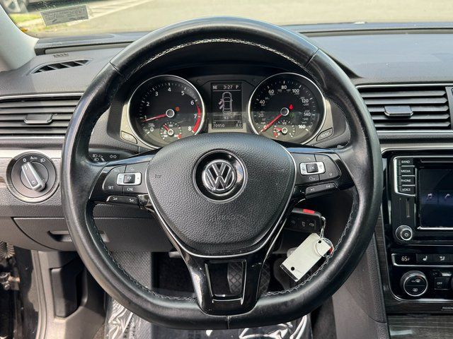 Used 2016  Volkswagen 1.8T SE image 14