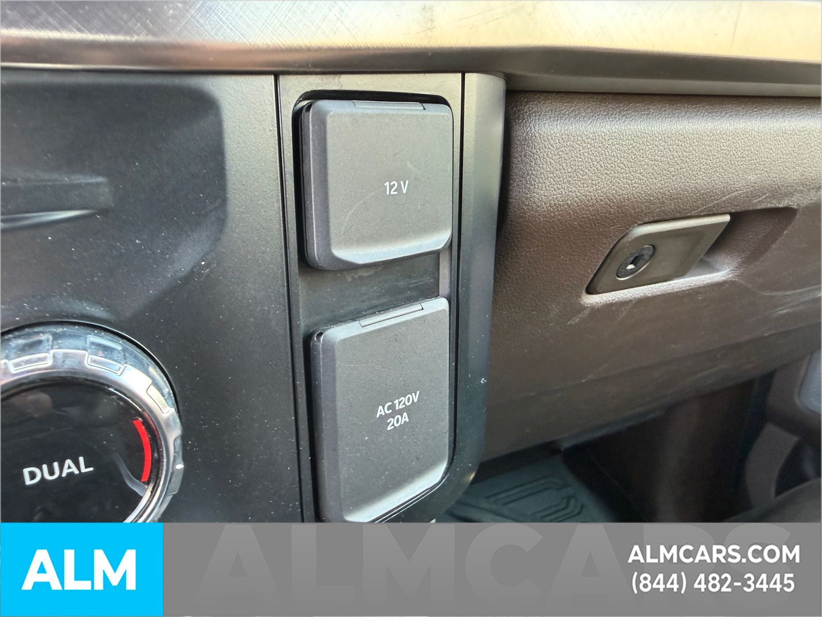 Used 2023 White Ford King Ranch image 27