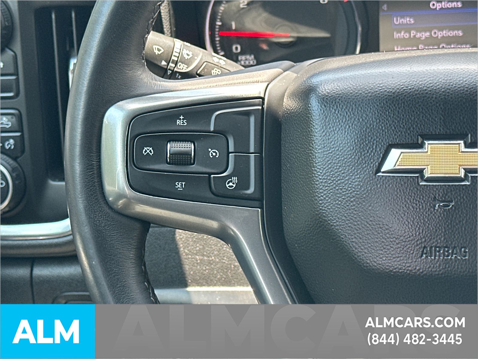 Used 2022 White Chevrolet LT image 28