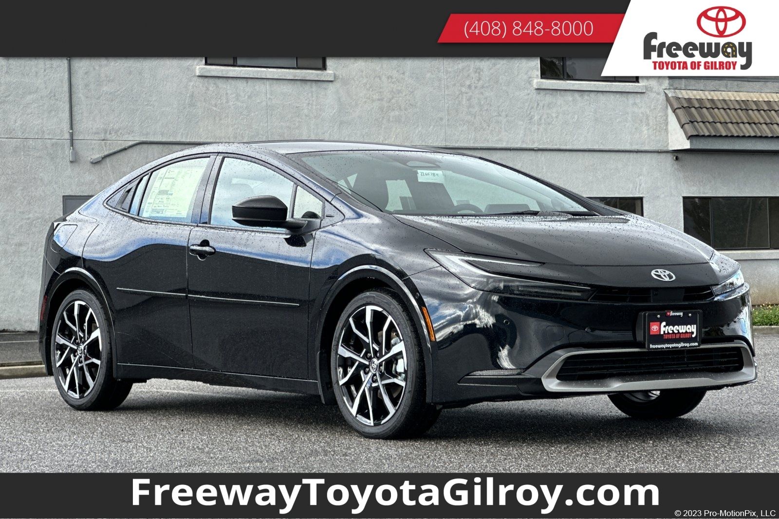 2026 Toyota Prius XSE Premium's photo