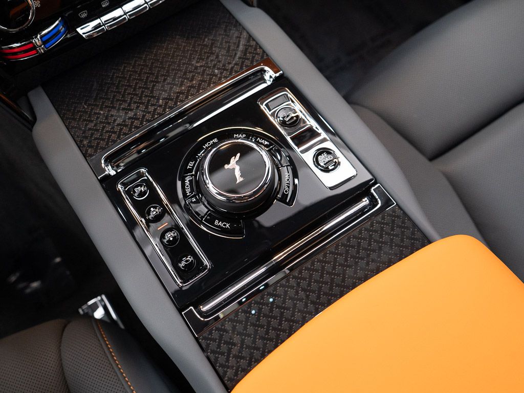 New 2027 Burnout Grey Rolls-Royce Black Badge image 45