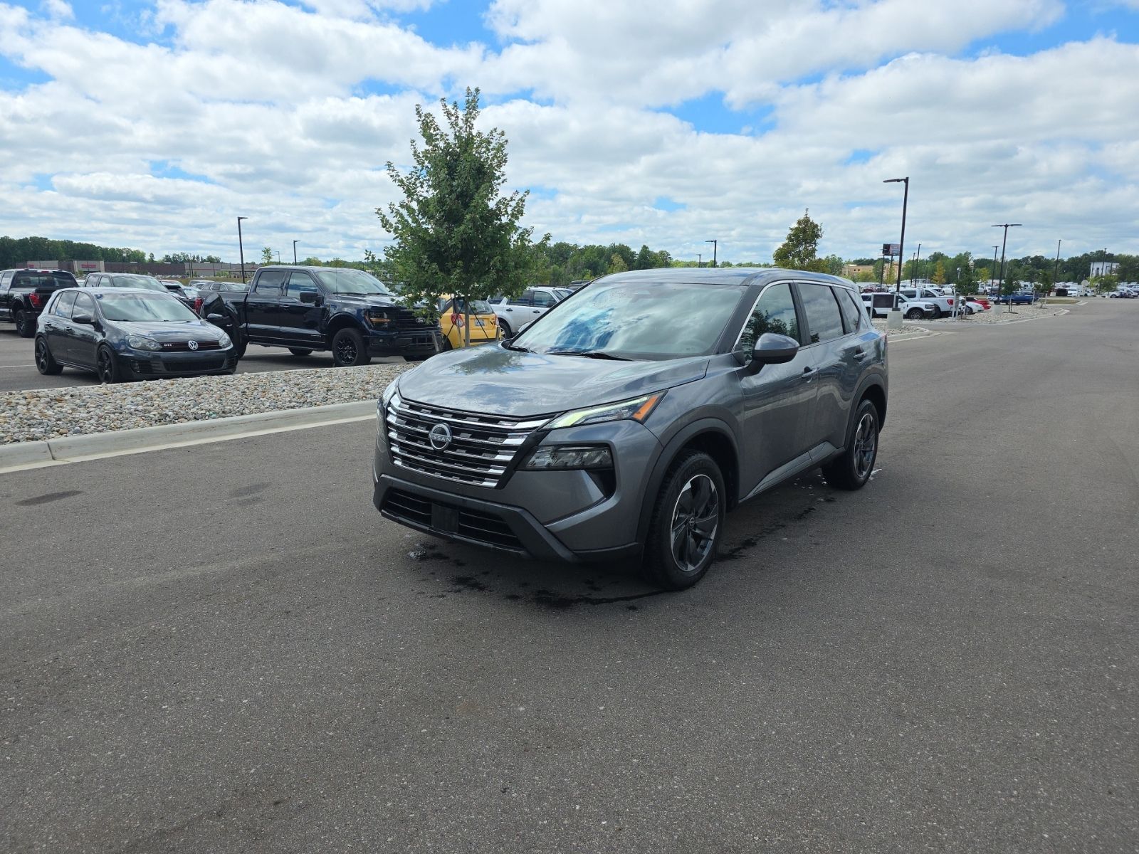 Gray (Gun Metallic) 2024 Nissan Rogue SUV / Crossover All-Wheel Drive Continuously Variable Transmission