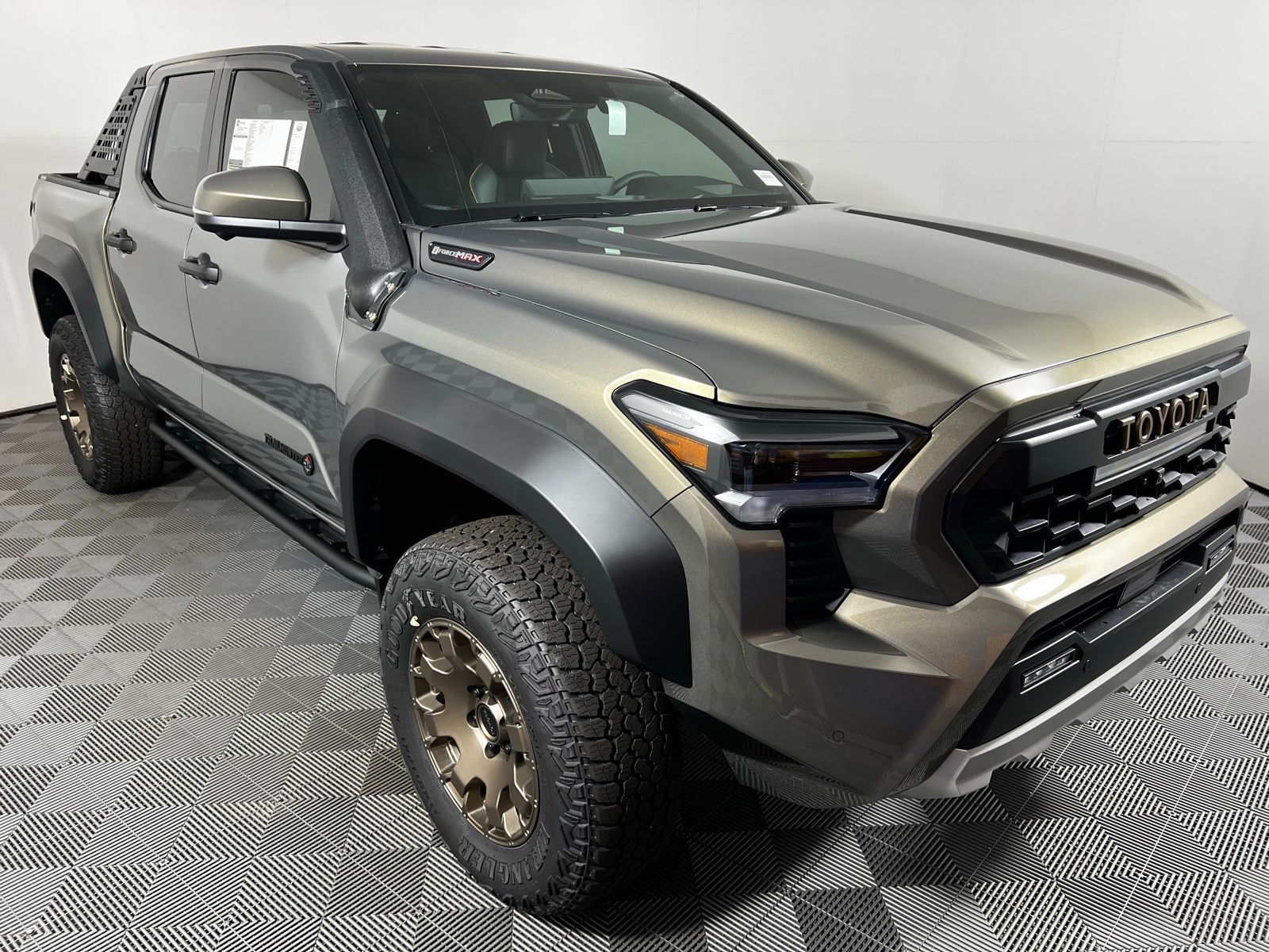 Thumbnail: 2025 Toyota Tacoma - 3