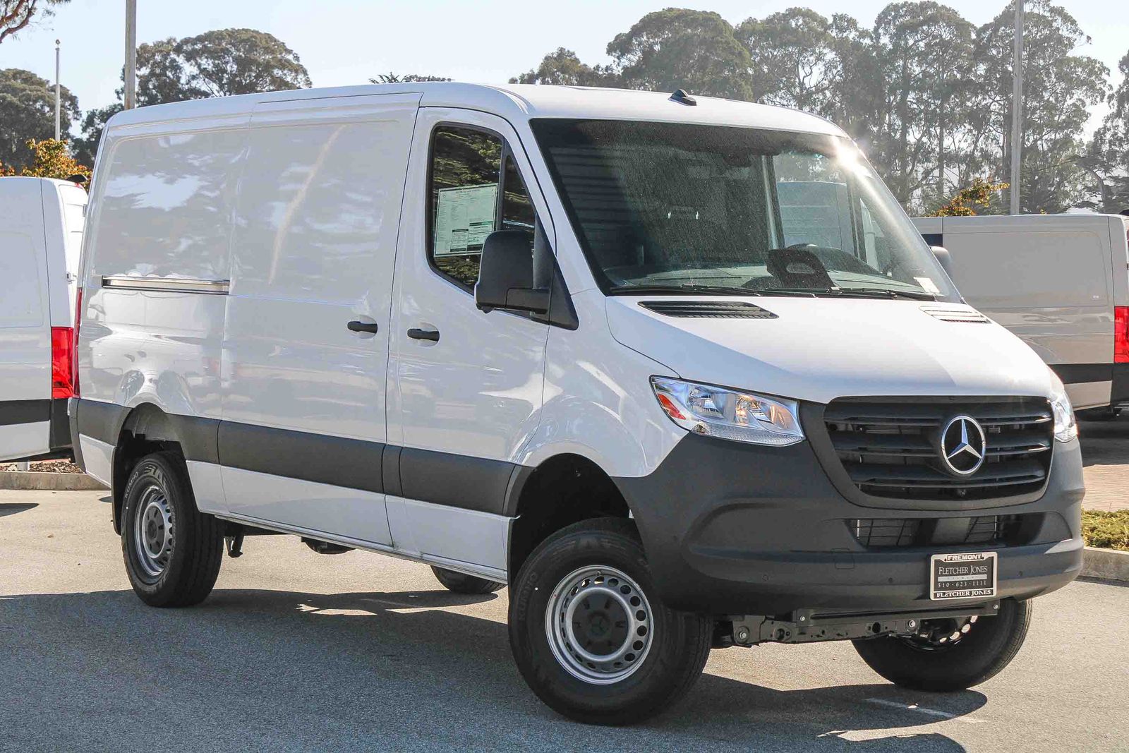2026 Mercedes-Benz Sprinter Cargo Van Base's photo
