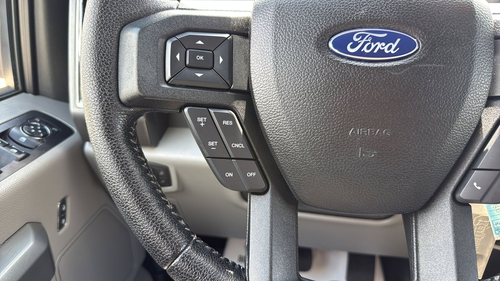 Used Car 2016 Ford F-150  Xlt For Sale Under $25,000 In Austin, Texas
