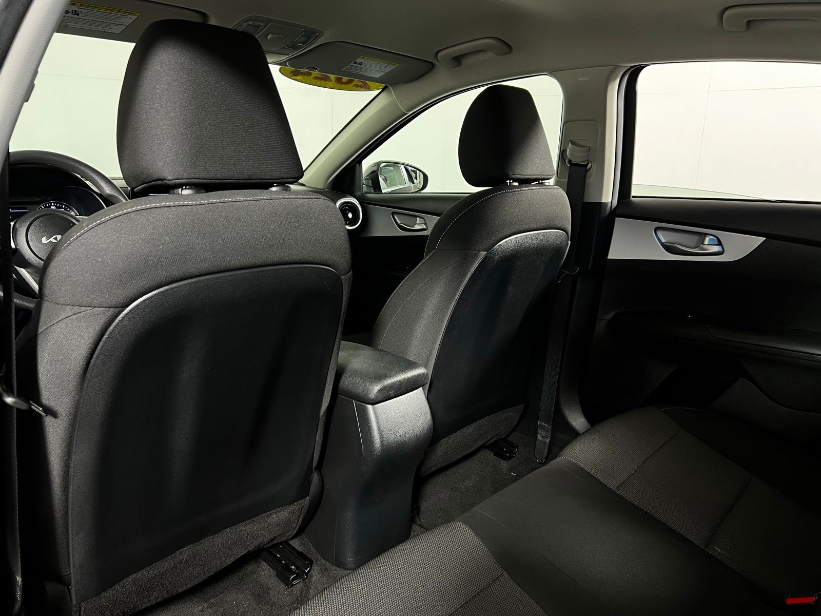 Thumbnail: 2024 Kia Forte - 19