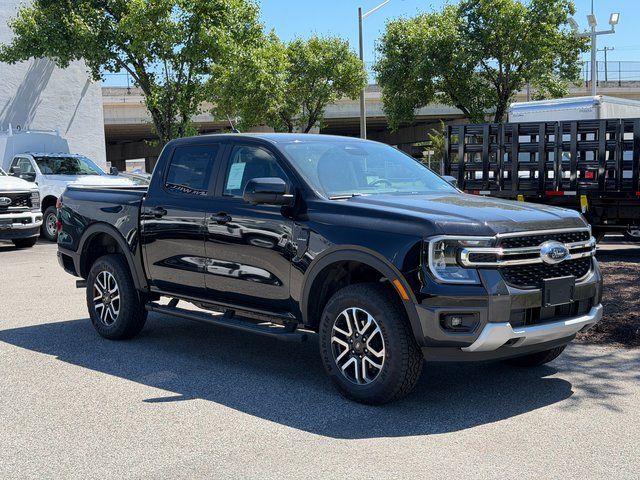 2026 Ford Ranger Lariat 4x4 SuperCrew 5' Box's photo
