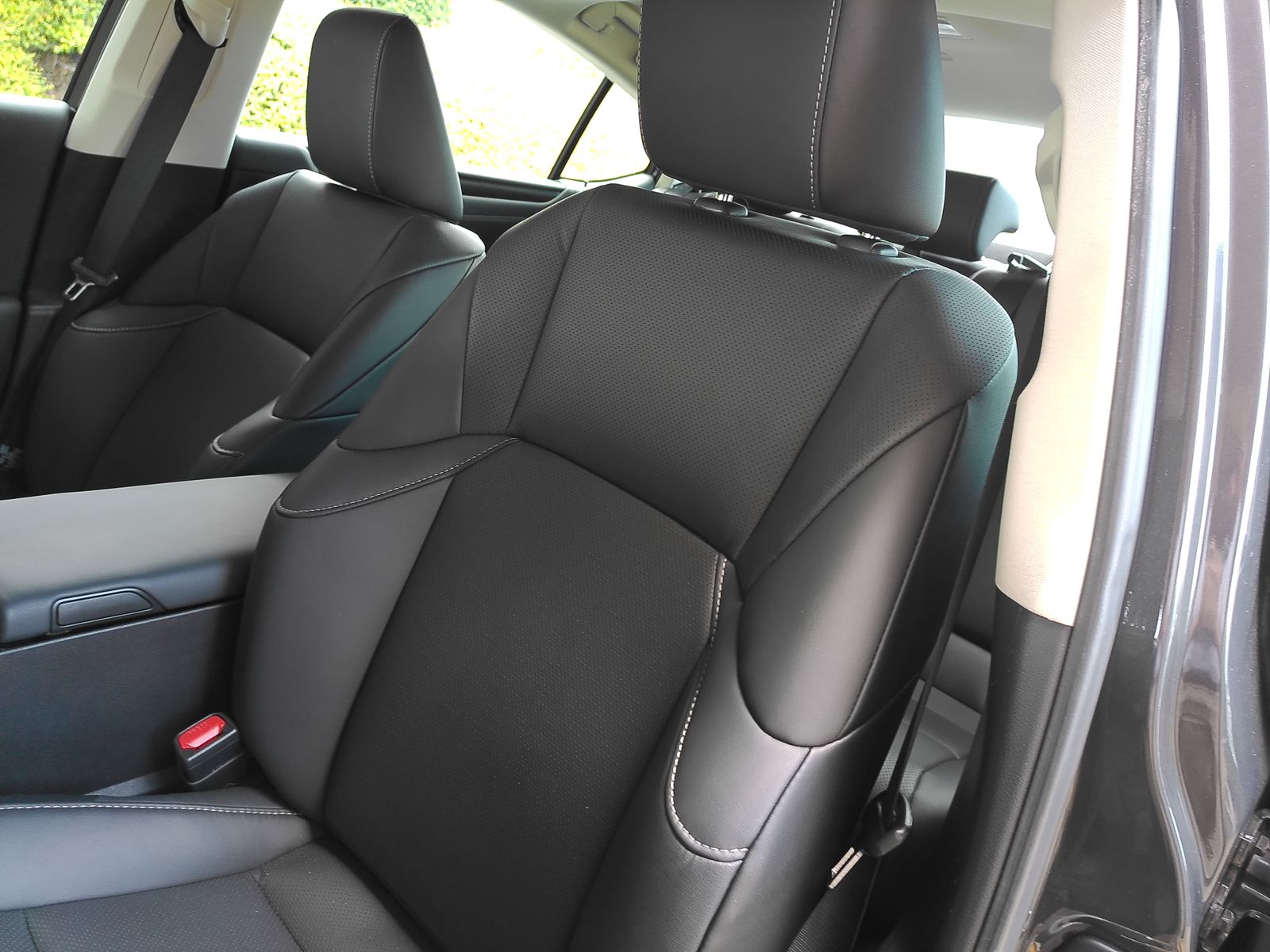 Used 2025 Gray Lexus 350 image 27