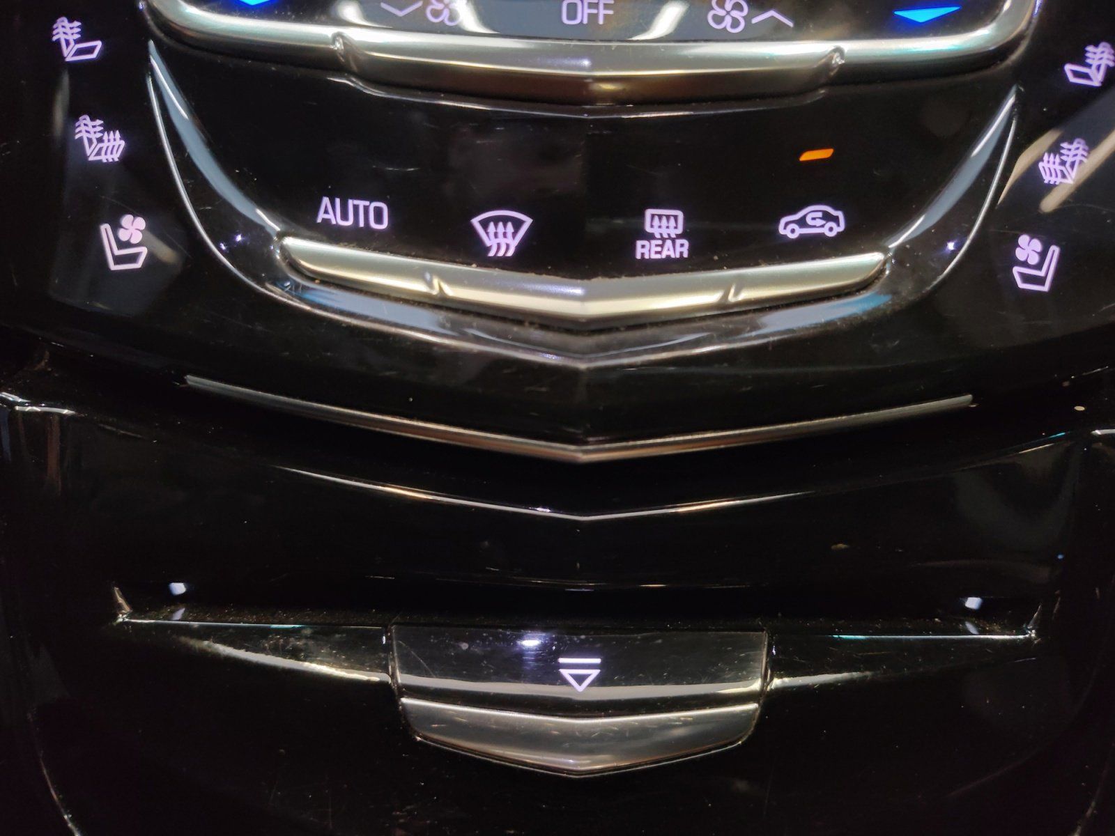 Used Car 2018 Cadillac Escalade  Luxury For Sale Under $25,000 In San Antonio, Texas