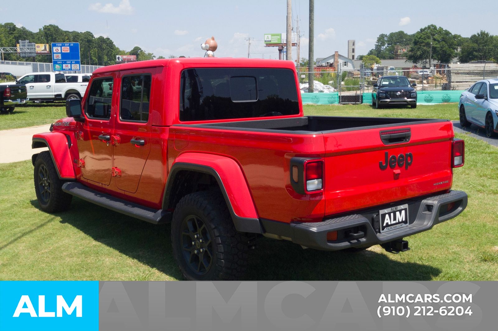 Used 2025 Red Clearcoat Jeep High Tide image 9