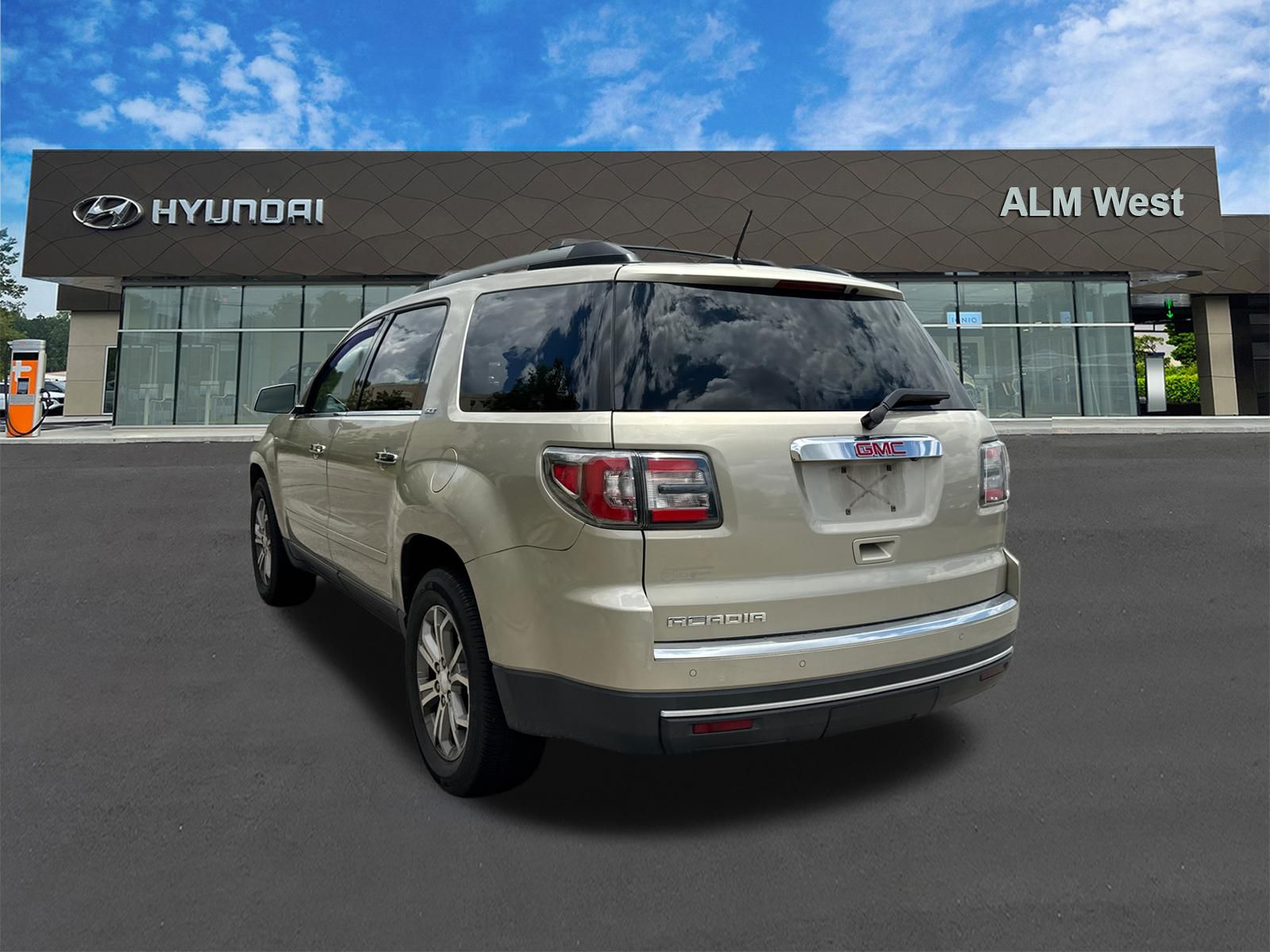 Used 2016 Silver GMC SLT-1 image 7