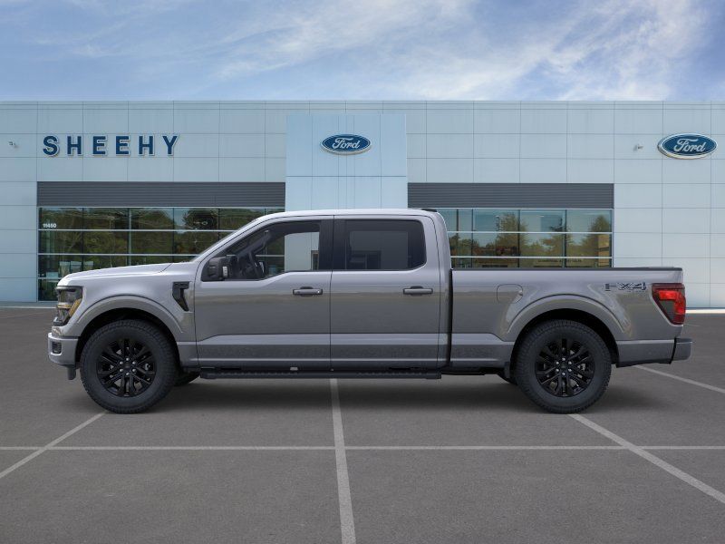 New 2026 Carbonized Gray Metallic Ford XLT image 5
