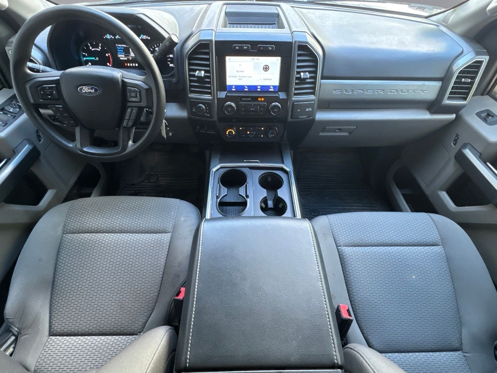 Certified Used 2022 Oxford White Ford XLT image 4