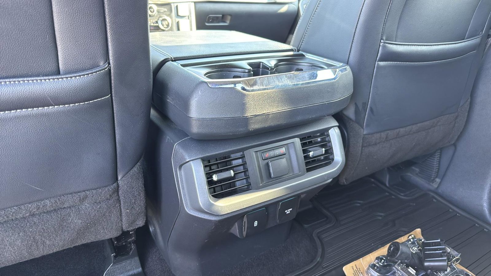 Used Car 2021 Ford F-150  Lariat For Sale Under $50,000 In Austin, Texas