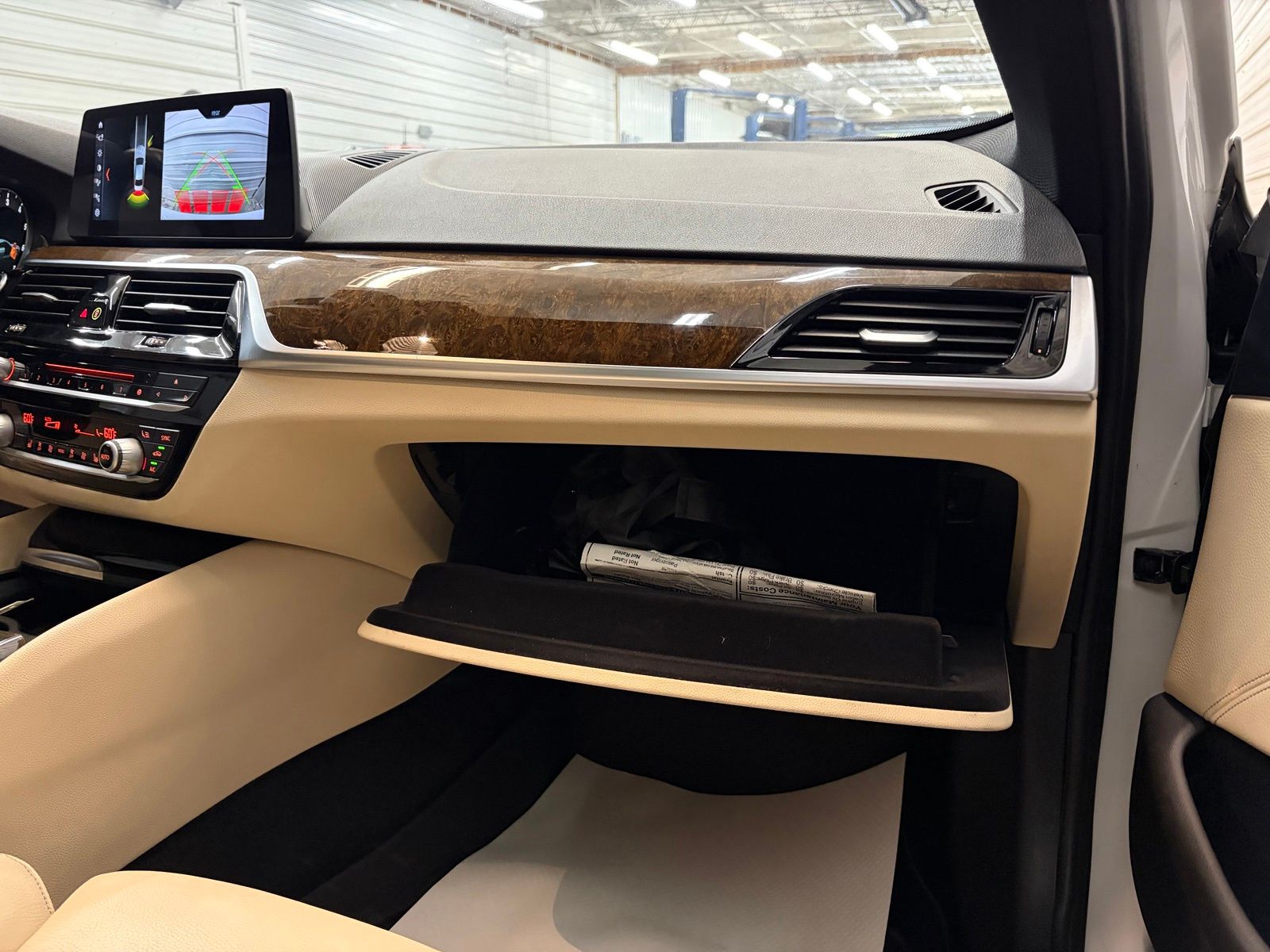 2018 BMW 5 Series 530i - Photo 32