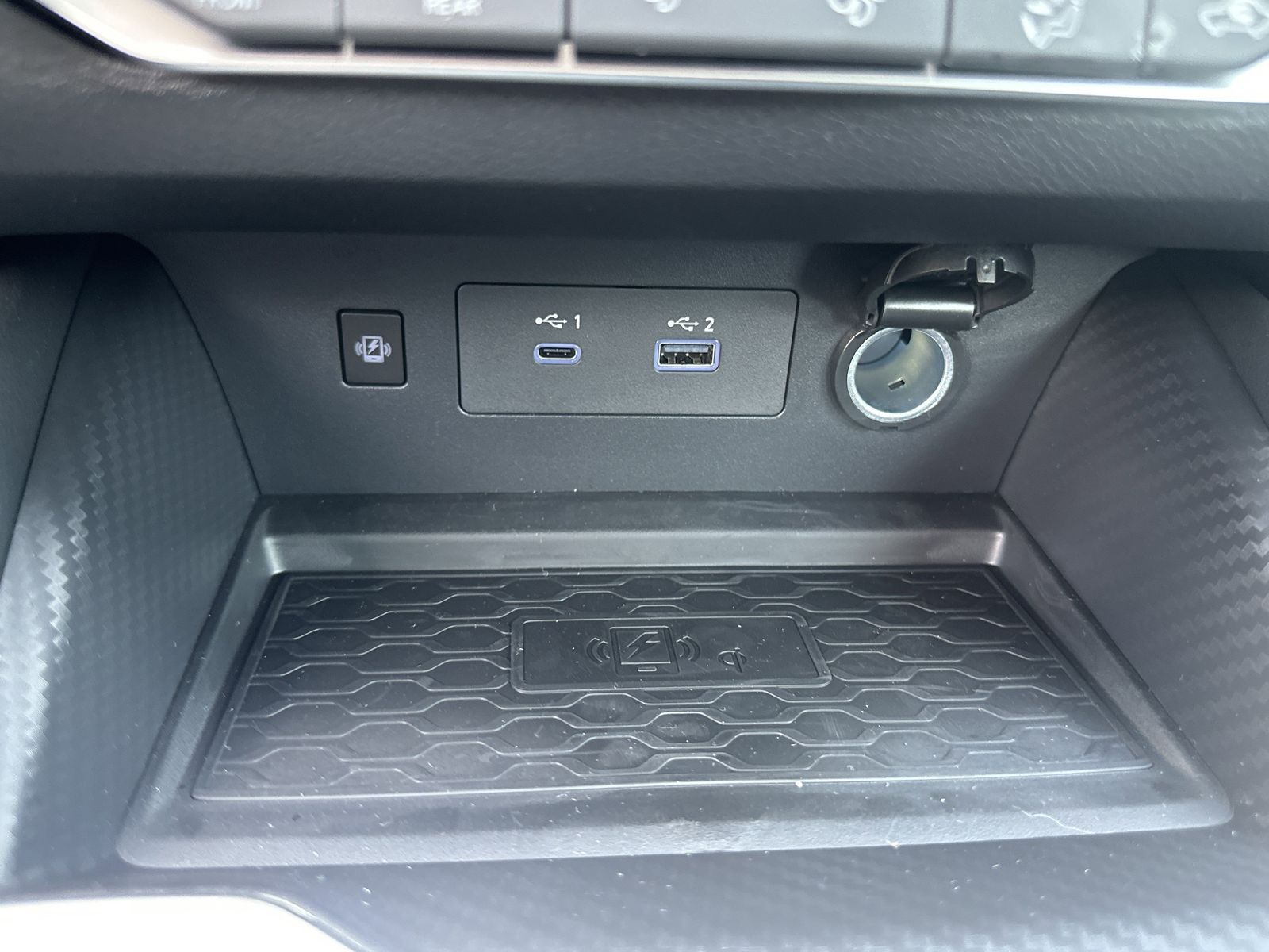 2025 Nissan Altima 2.5 SV photo 9