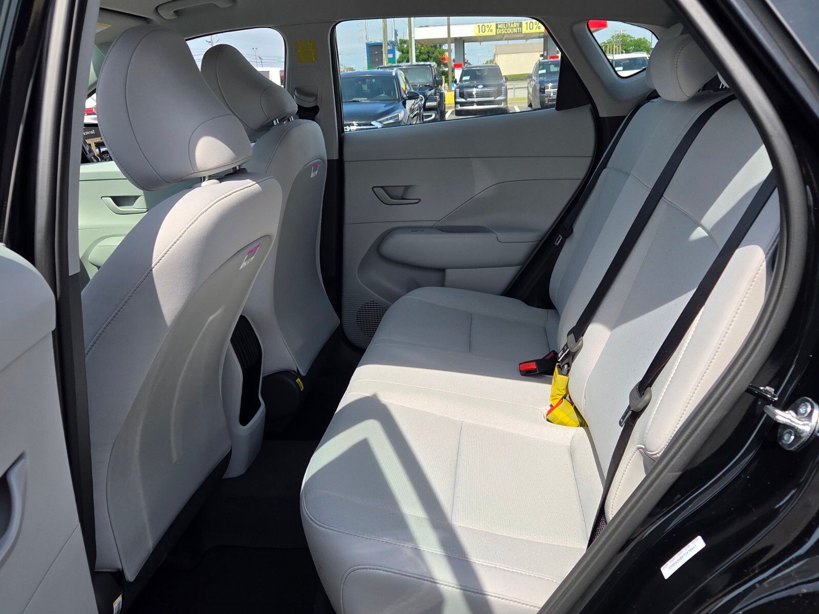 New 2026 Black HYUNDAI SE image 6