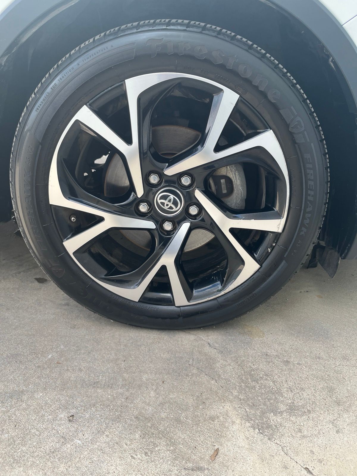 Used Car 2018 Toyota C-hr  Xle For Sale Under $15,000 In Austin, Texas