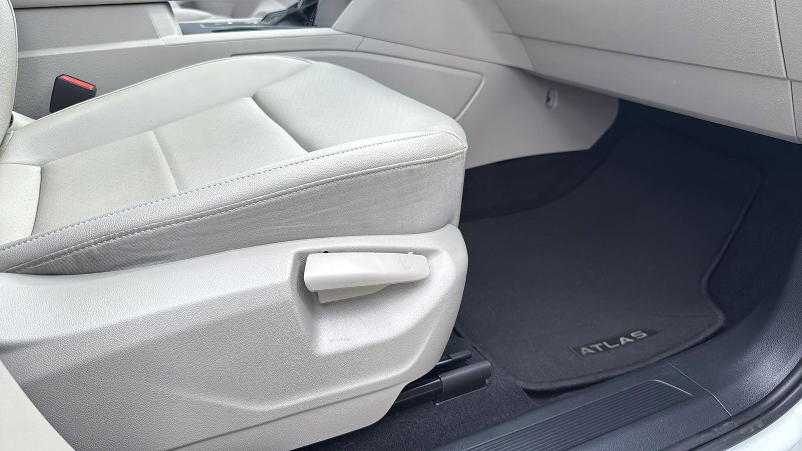 Used Car 2023 Volkswagen Atlas  2.0t Se For Sale Under $25,000 In Austin, Texas