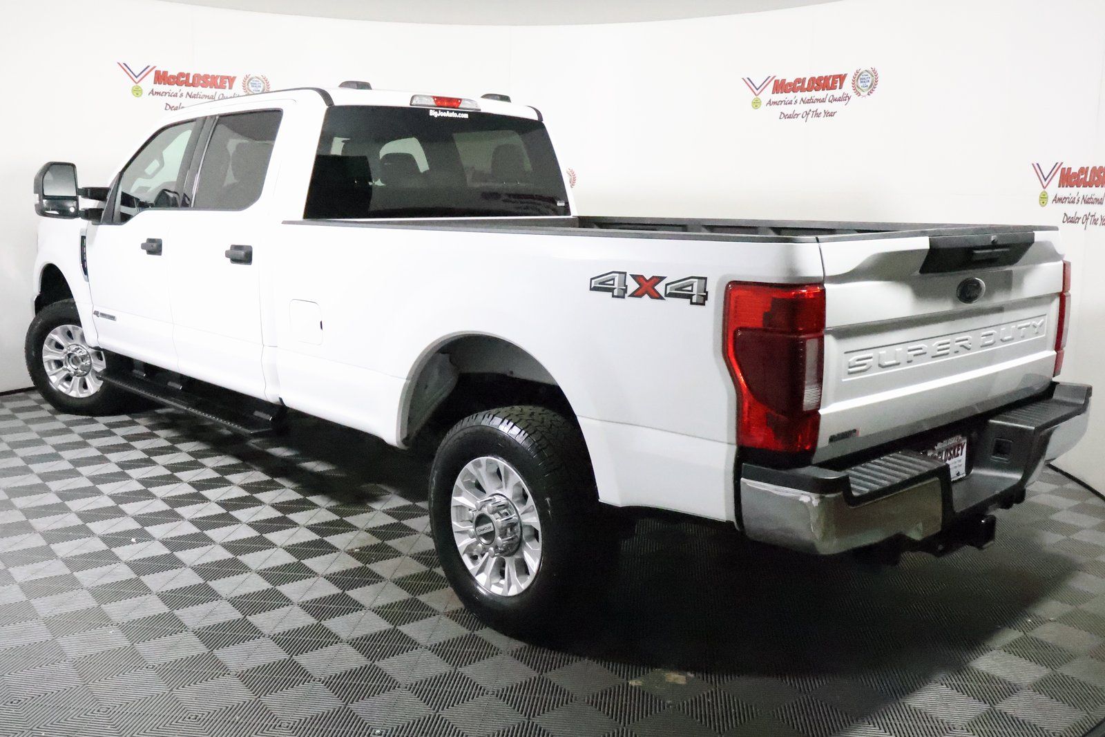 2022 Ford F-350SD XLT photo