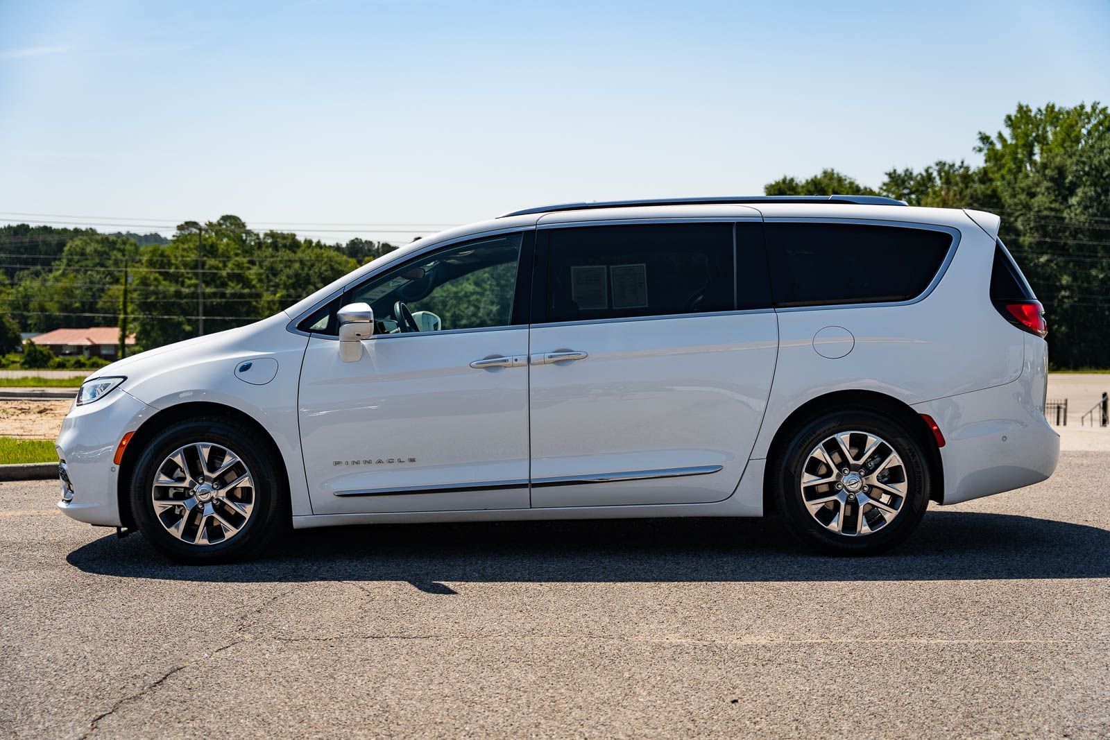 Used 2021 Chrysler Pacifica Hybrid Van