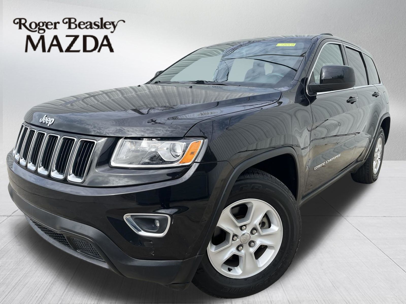 Brilliant Black Crystal Pearlcoat 2014 Jeep Grand Cherokee SUV / Crossover 4X2 8-Speed Automatic