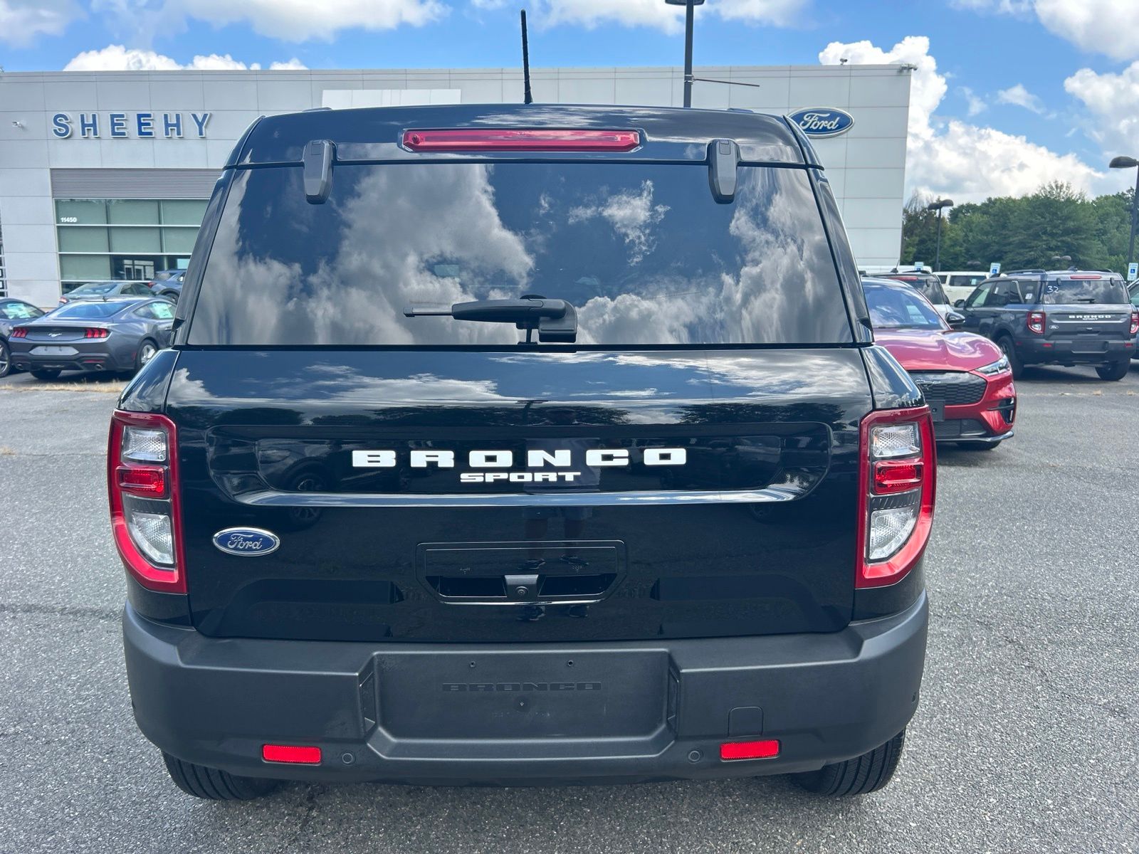 Certified Used 2023 Shadow Black Ford Outer Banks image 12