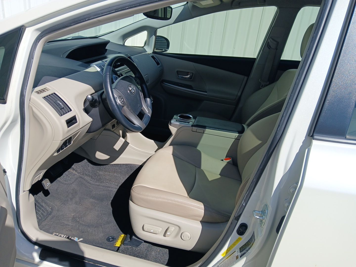 Used Car 2017 Toyota Prius V  For Sale Under $20,000 In Austin, Texas