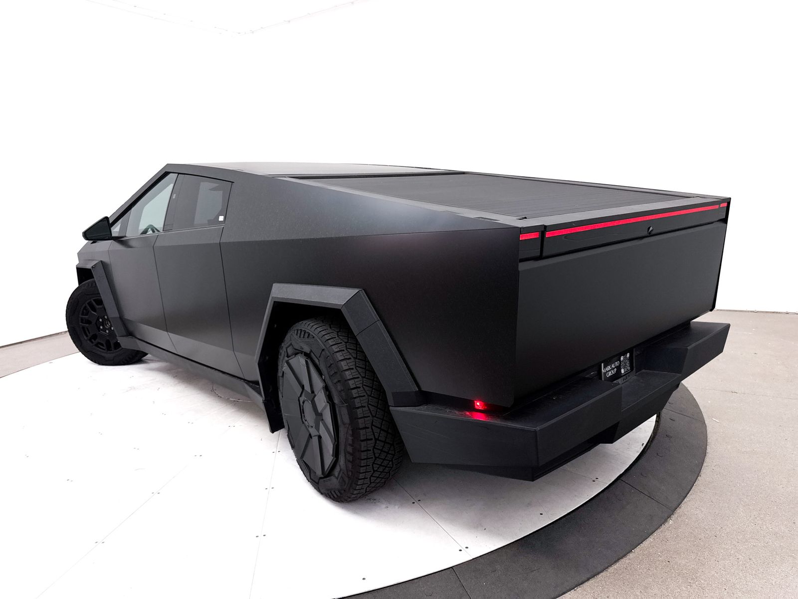Used 2024 Tesla Cybertruck Base with VIN 7G2CEHED9RA017770 for sale in Scottsdale, AZ