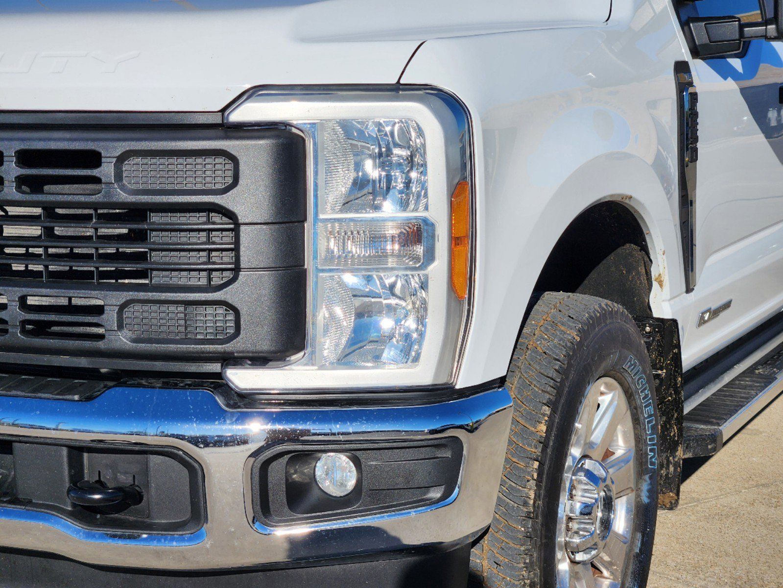 2023 Ford F-250SD XL 7