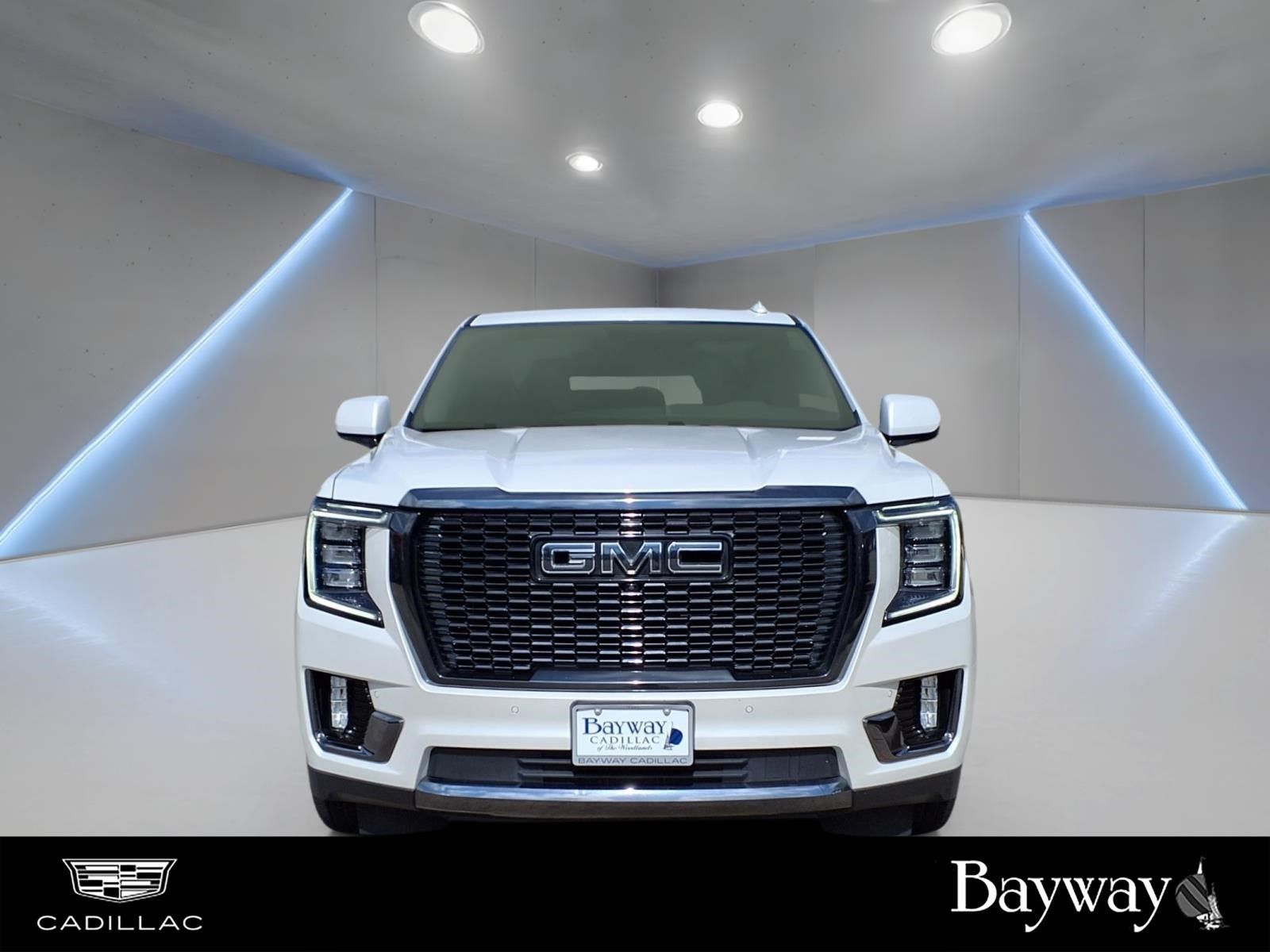 2024 GMC Yukon XL Denali Ultimate White at River Oaks CDJR