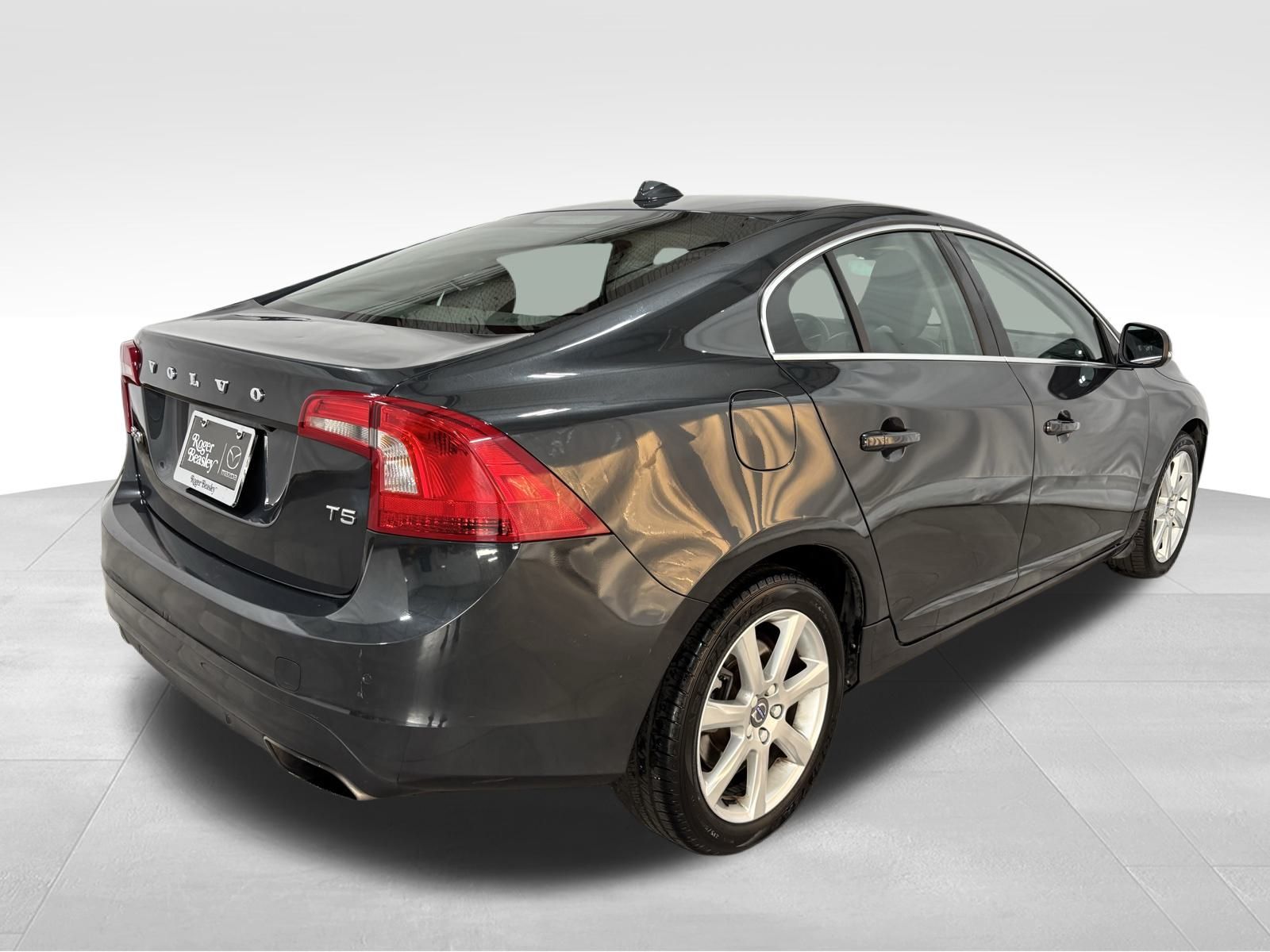 Used Car 2016 Volvo S60  T5 Drive-e Premier For Sale Under $15,000 In Austin, Texas