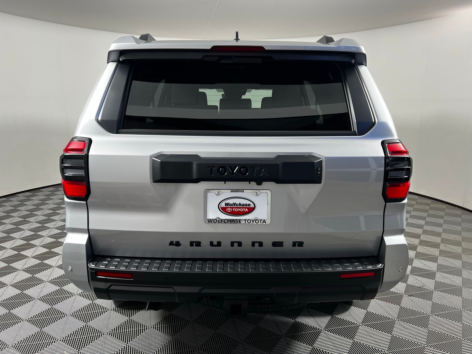 Thumbnail: 2025 Toyota 4Runner - 6