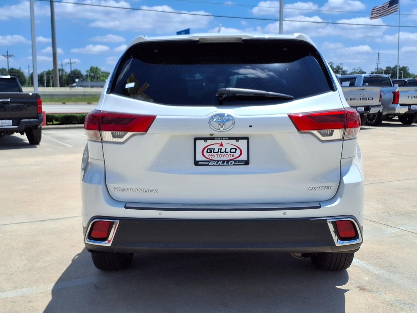 2018 Toyota Highlander Limited Platinum White at DeMontrond Automotive Group