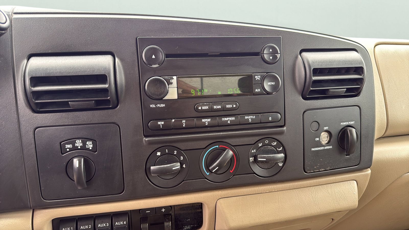Used Car 2006 Ford F-250sd  Xl For Sale Under $15,000 In Austin, Texas