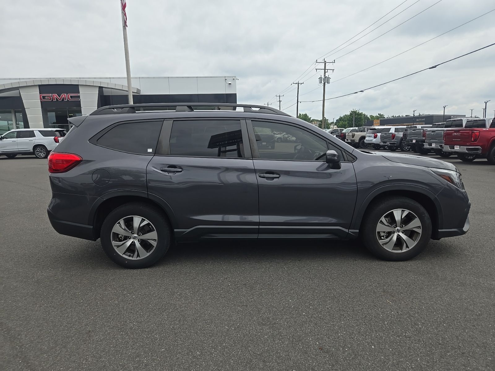 Used 2023 Gray Subaru Premium image 8