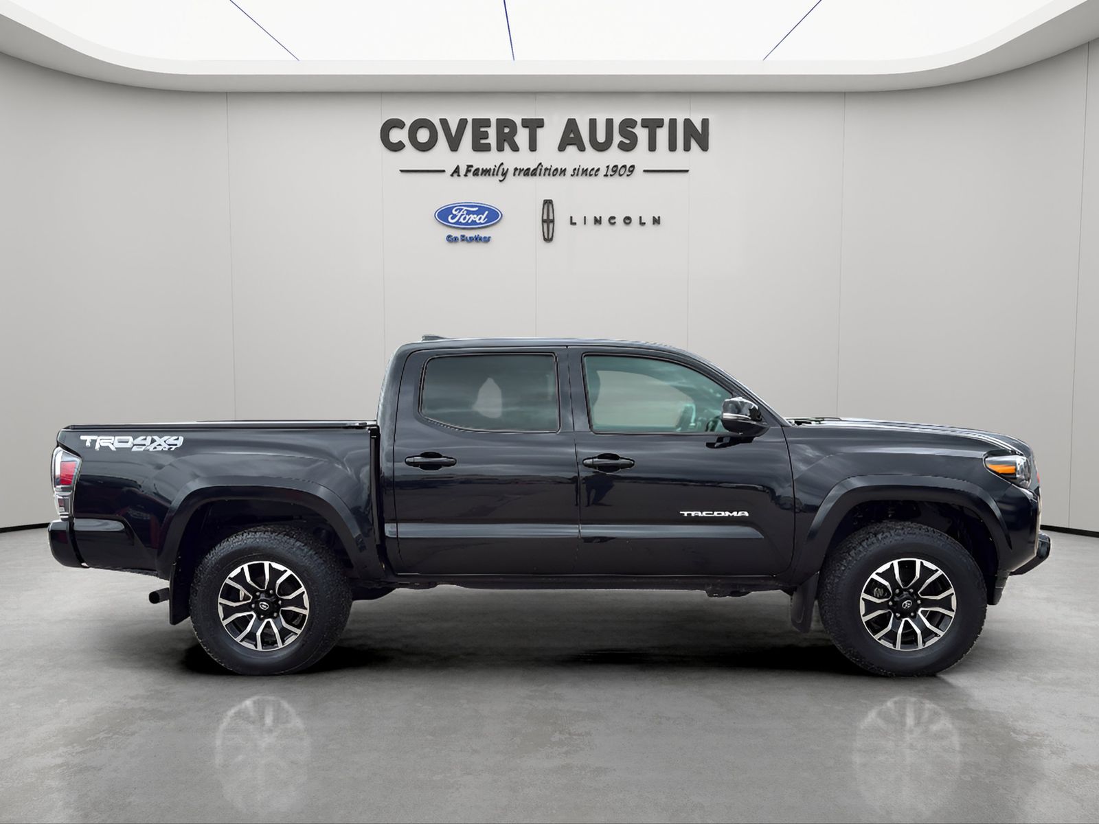 Used Car 2022 Toyota Tacoma  Trd Sport For Sale Under $40,000 In Austin, Texas