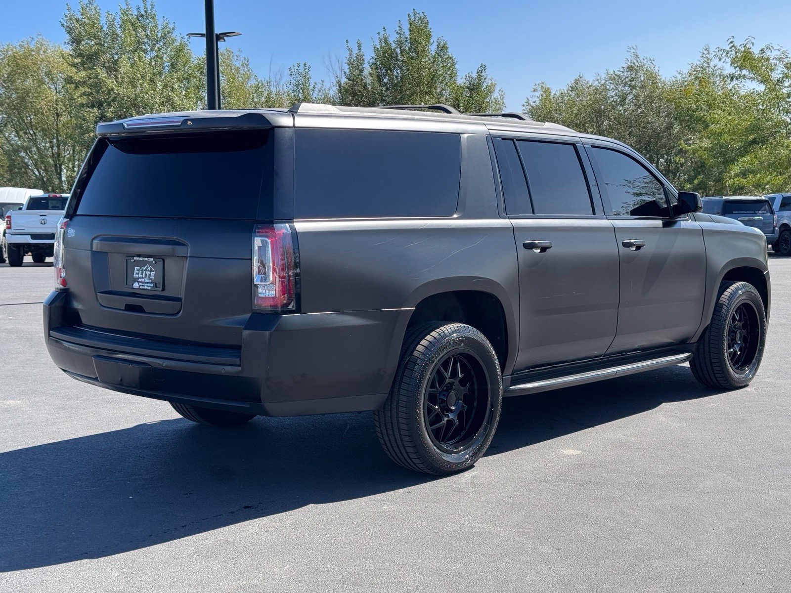 Used 2018 GMC Yukon XL SUV