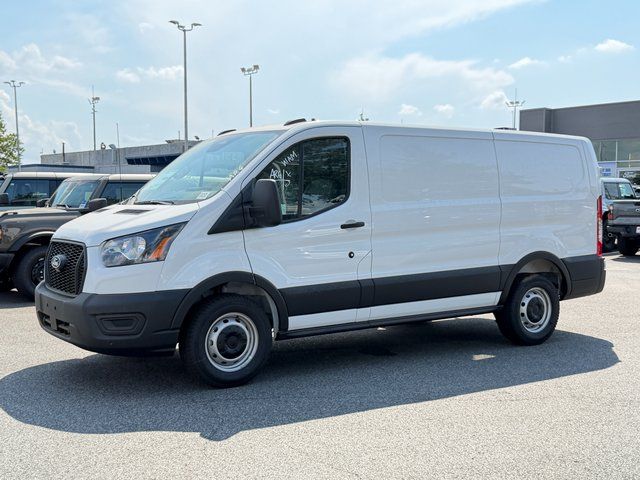 New 2026 Oxford White Ford Base image 3