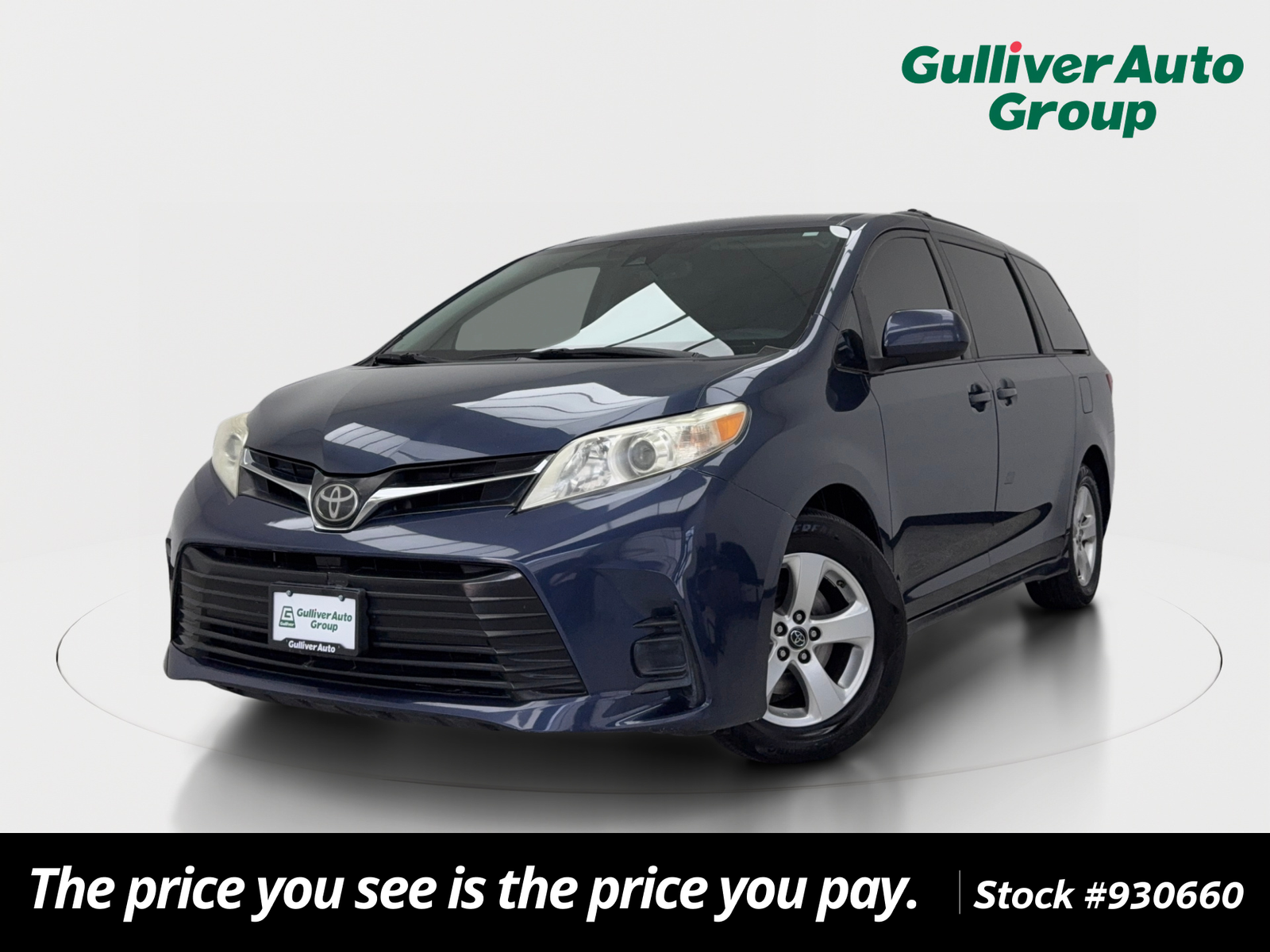 2018 Toyota Sienna LE 7-Passenger FWD with Auto-Access Seat
